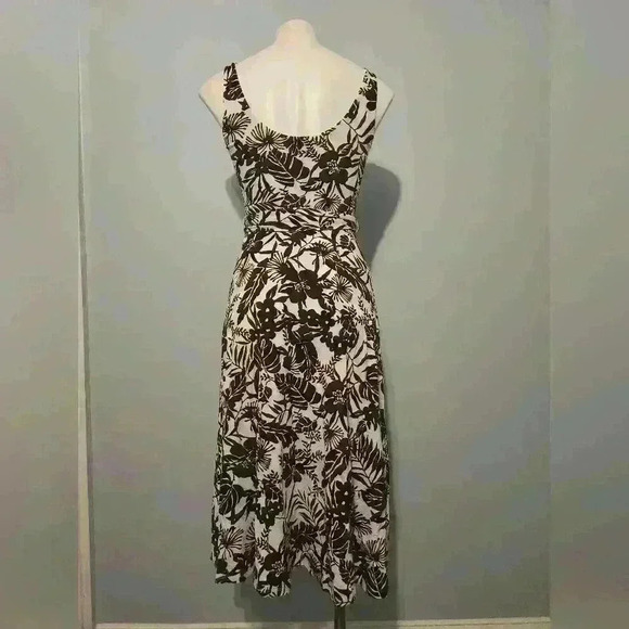 Loft black and white dress - Picture 3 of 3